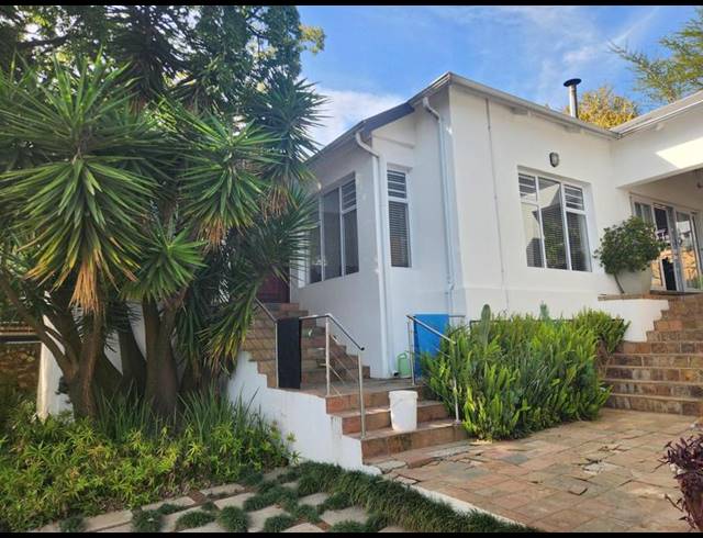 3 BEDROOM HOUSE FOR SALE IN KENSINGTON